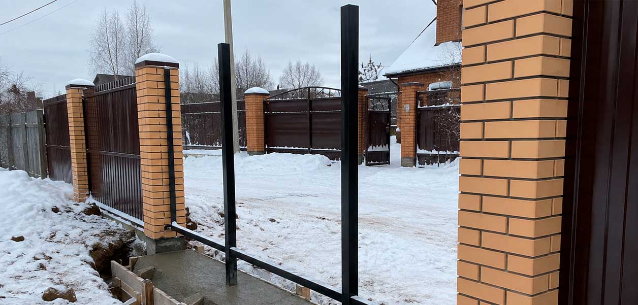 Бетон с противоморозной добавкой ПМД для заливки ворот зимой