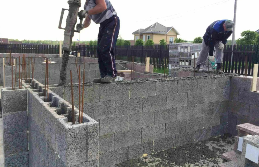 Стоимость одного кубометра бетона с учётом марки и назначения