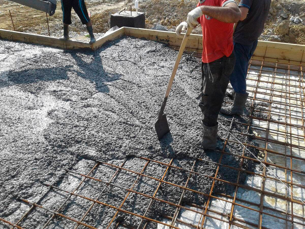 Заказ тяжелого бетона М250 В20 с бесперебойной поставкой от завода